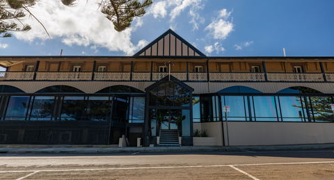 Aurora Ozone Hotel - Kawana Tourism 2