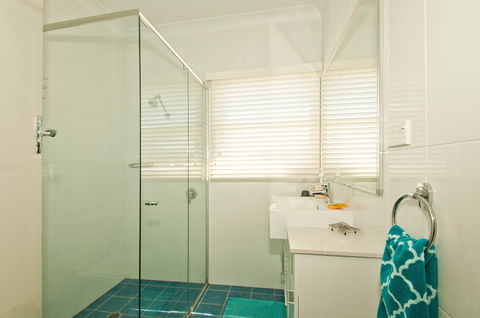 Bay Cottage - Kawana Tourism 2