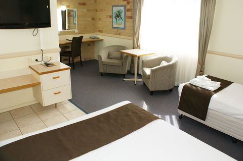 Best Western Ambassador Motor Lodge - Kawana Tourism 2