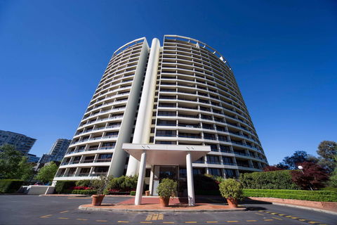 BreakFree Capital Tower - Kawana Tourism 0