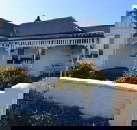 Calgary Accommodation  Killara Accommodation - Kawana Tourism
