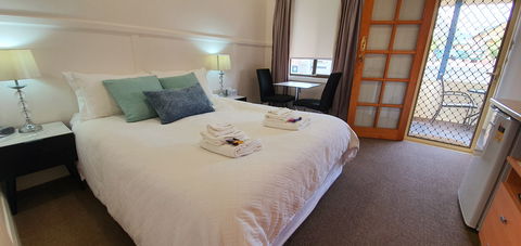 Coppers Hill Boutique Accommodation - Kawana Tourism 0