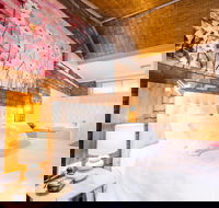 Farnham Court Motel - Kawana Tourism