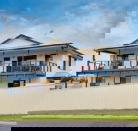 Hayborough Haven 3 - 3 Fifth Avenue - Hayborough - Kawana Tourism