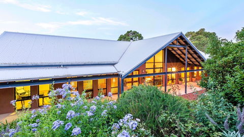 Killara - Kawana Tourism 0
