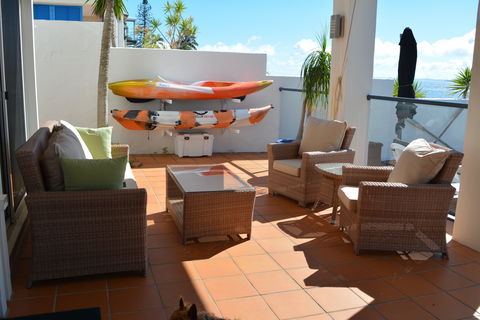 Moreton Bay Beach Lodge - Kawana Tourism 2