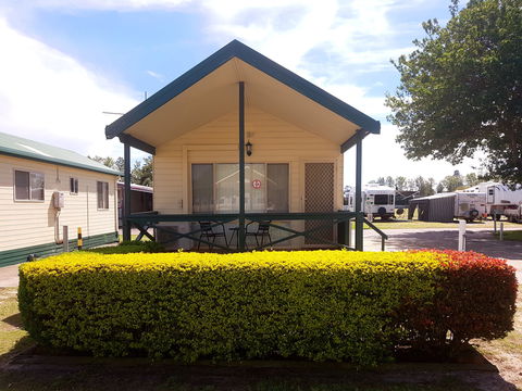 Pacific Gardens Village - Kawana Tourism 0