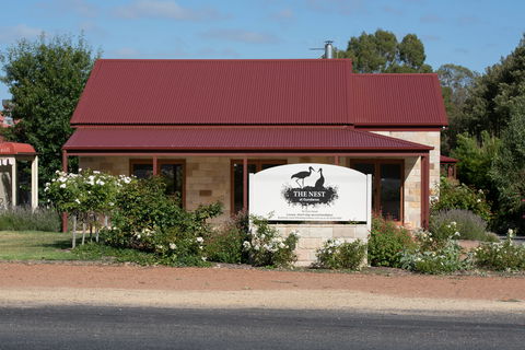 The Nest At Gundaroo - Kawana Tourism 0