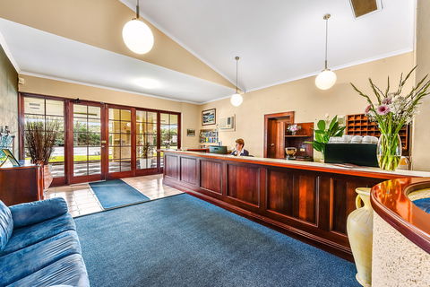 The Henty - Kawana Tourism 2