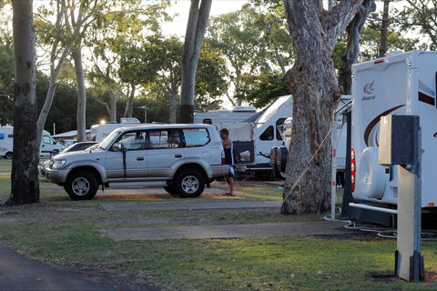 Torquay Beachfront Tourist Park - Kawana Tourism 1