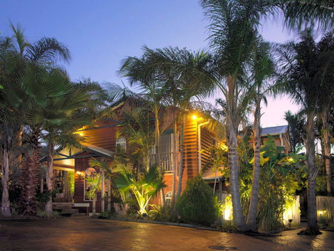 Ulladulla Guest House - Kawana Tourism 0