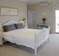 Myan Breezes Guesthouse - Kawana Tourism