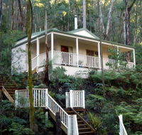 Myers Creek Cascades Luxury Cottages - Kawana Tourism