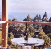 Lyrebird Cottages - Kawana Tourism