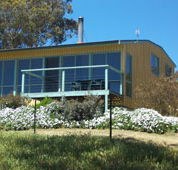 Burnt Creek Cottages - Kawana Tourism