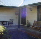 Queenscliff Seaside Cottages - Kawana Tourism