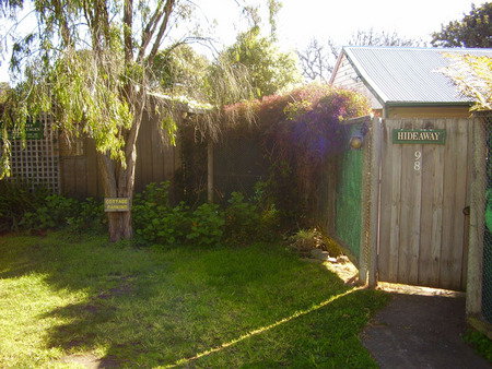 Queenscliff Seaside Cottages - Kawana Tourism 4