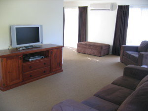 A Line Holiday Village - Kawana Tourism 5