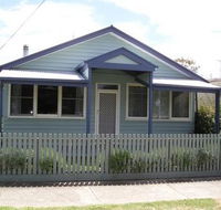 Cliffs Cottage - Kawana Tourism