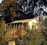 Birchwood Retreat Country Cottages - Kawana Tourism