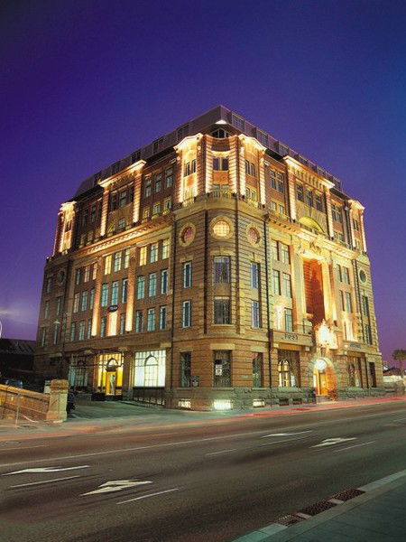 Adina Apartment Hotel Sydney, Central - Kawana Tourism 0