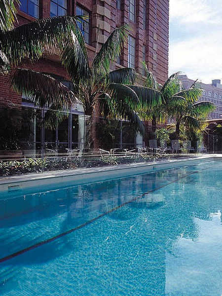 Adina Apartment Hotel Sydney, Central - Kawana Tourism 4