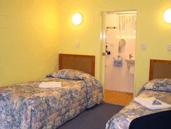 Tall Trees Motel - Kawana Tourism