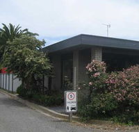 Boat Ramp Motel - Kawana Tourism