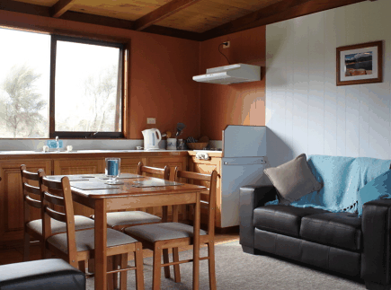 Flinders Island Cabin Park - Kawana Tourism
