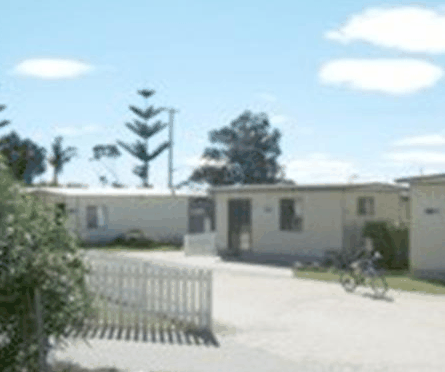 Hillcrest Tourist Park - Kawana Tourism 0