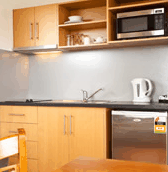 Swansea Beach Chalets - Kawana Tourism