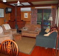 Lyle Hill Accommodation - Kawana Tourism