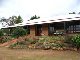 Yayl Lodge Bed & Breakfast - Kawana Tourism 0