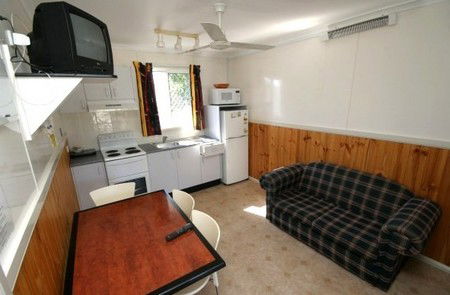 Forster Beach Holiday Park - Kawana Tourism 3