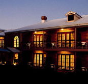 Bungunyah Manor Resort - Kawana Tourism