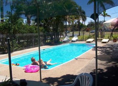 Woolgoolga Motor Inn - Kawana Tourism 3