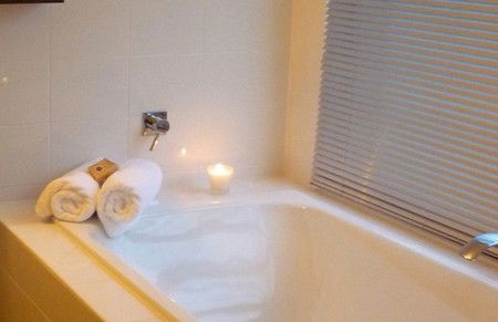 Hunter Valley Couples Accommodation - Kawana Tourism 0