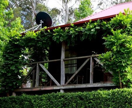 Cedar Creek Cottages - Kawana Tourism 5