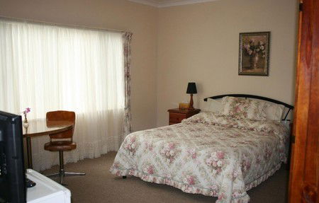 Woodridge Park Country Retreat - Kawana Tourism 0