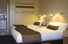 In Town Motor Inn - Kawana Tourism 4