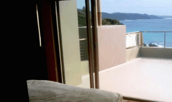 Seal Rocks House - Kawana Tourism 1