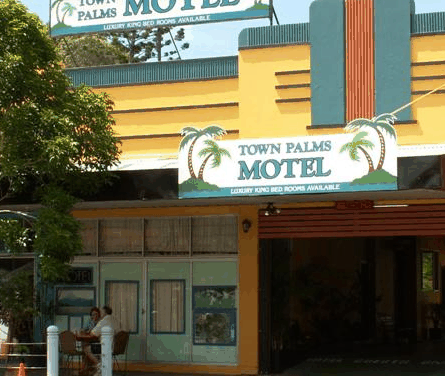 Town Palms Motel - Kawana Tourism