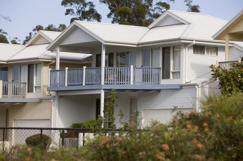 Tallwoods Golf Course And Resort - Kawana Tourism 1