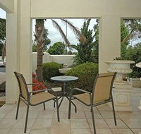 Michelle's Garden Apartments - Kawana Tourism