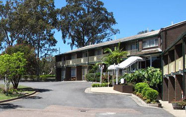 Molly Morgan Motor Inn - Kawana Tourism 1