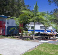Lakeside Resort Forster - Kawana Tourism