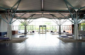 Darebin Arts & Entertainment Centre - Kawana Tourism 3