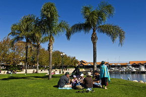 Hillarys Boat Harbour - Kawana Tourism 3