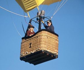 Balloon Safari - Kawana Tourism 3