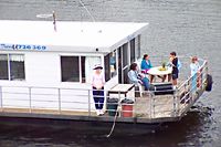 Clyde River Houseboats - Kawana Tourism 3